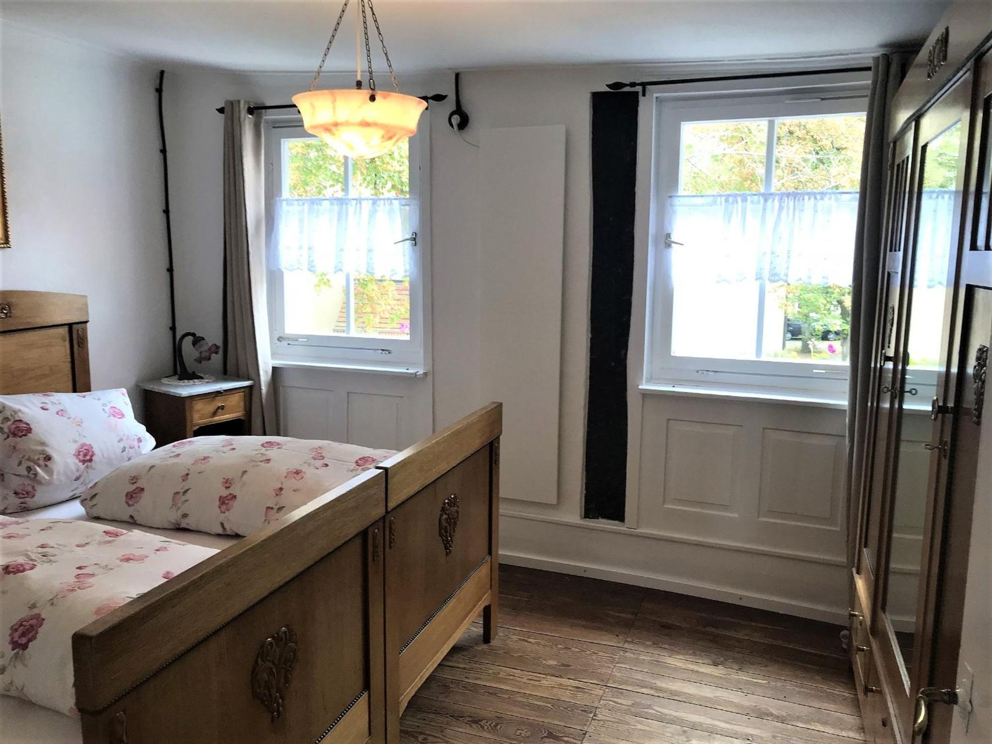 Ferienwohnung Bei Der Kirch Muensingen Exterior photo